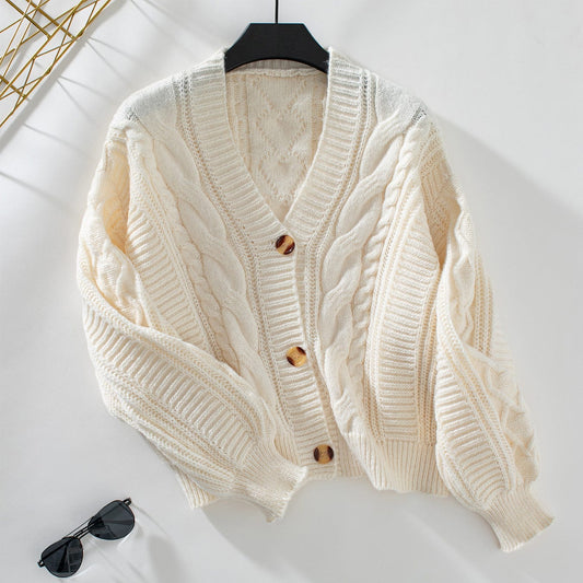 Cardigan Douillet en Maille Torsadée – Confort et Style Intemporels