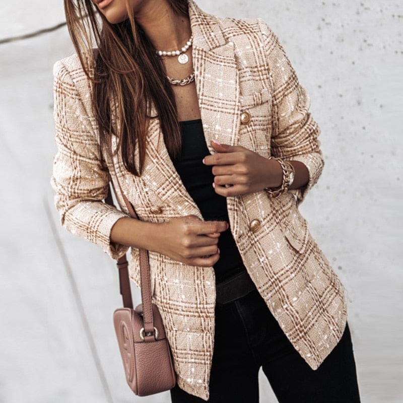 Coat Classique à Carreaux pour Femmes avec une Coupe Polyvalente