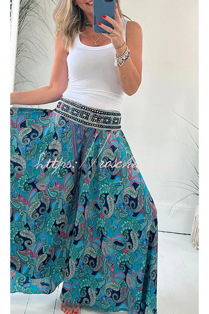 Pantalon léger à taille élastiquée et à poches, avec imprimé ethnique Paisley